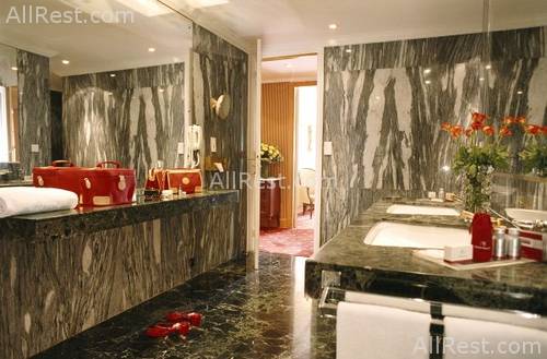 Hotel Majestic Barriere 15